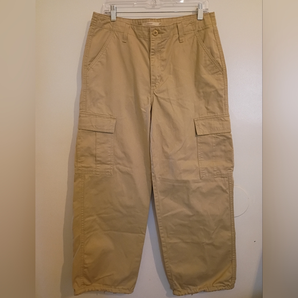 Levi's Women's‎ Beige Cargo Pants Sz 30/30